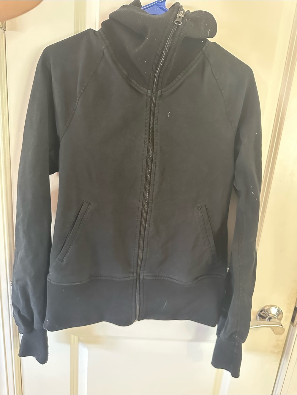 lululemon athletica Black Full-Zip Hoodie Jacket